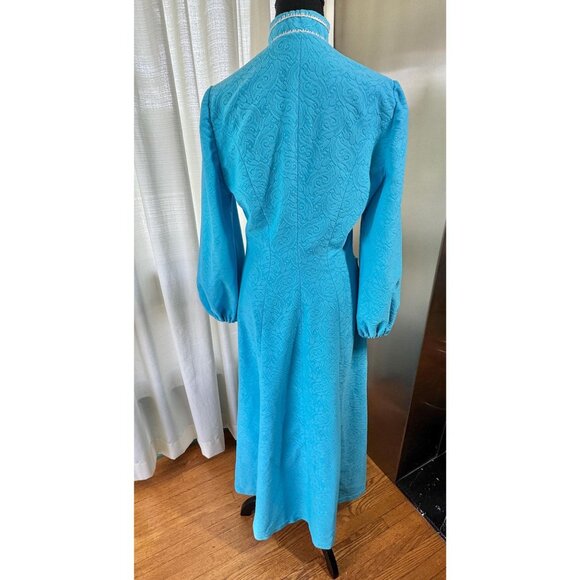 Vintage 1960s dress, turquoise blue, coat-style maxi duster, mandarin collar - Picture 6 of 10